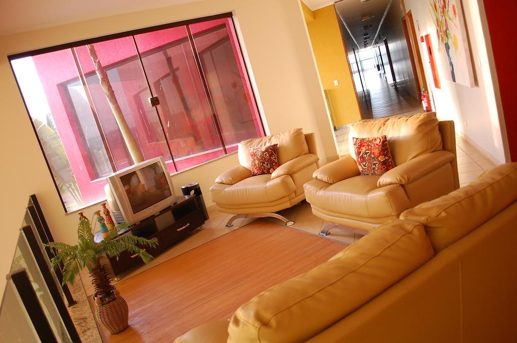 Real Palace Hotel Três Lagoas 外观 照片